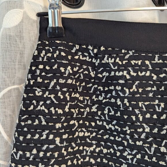Kate Spade Black/White Tweed Fully Lines Mini Skirt, Size 2 - Picture 2 of 6